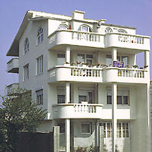 Hotel - Ina